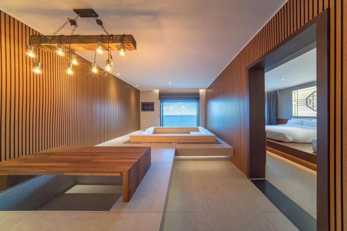 Yeonhwamun Hotel Yeongdeok Εξωτερικό φωτογραφία
